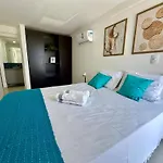 Cabo Branco Home Service Apto 203